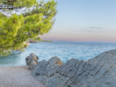 2892Brela, Chorwacja <br><i> Brela, Croatia </i>